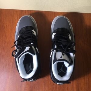 Meet your Posher, Celete